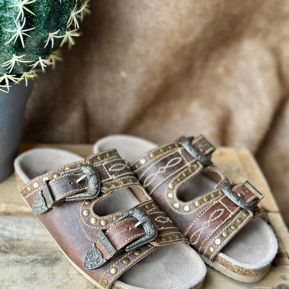 NWT Bandera Buckled Leather Slide Sandals [Brown] - Picture 3 of 5